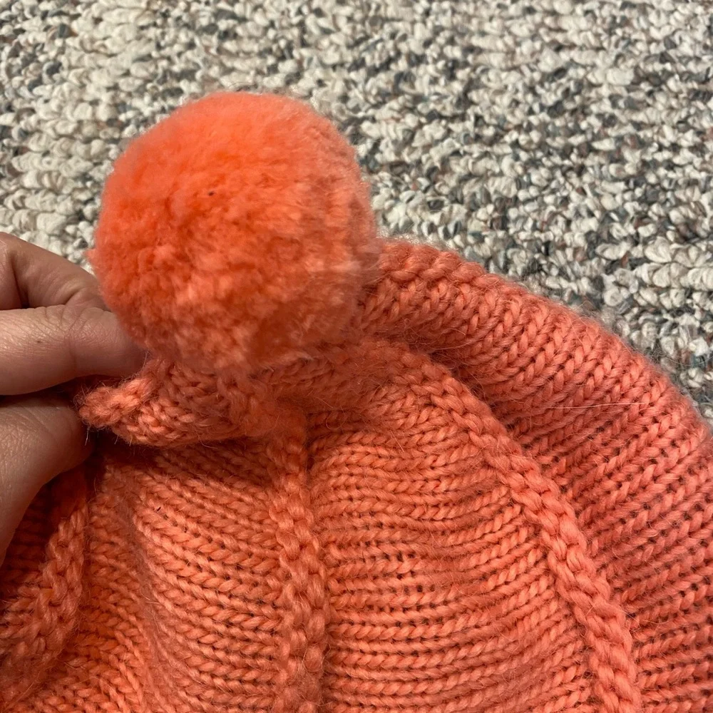 GAP Peach winter hat